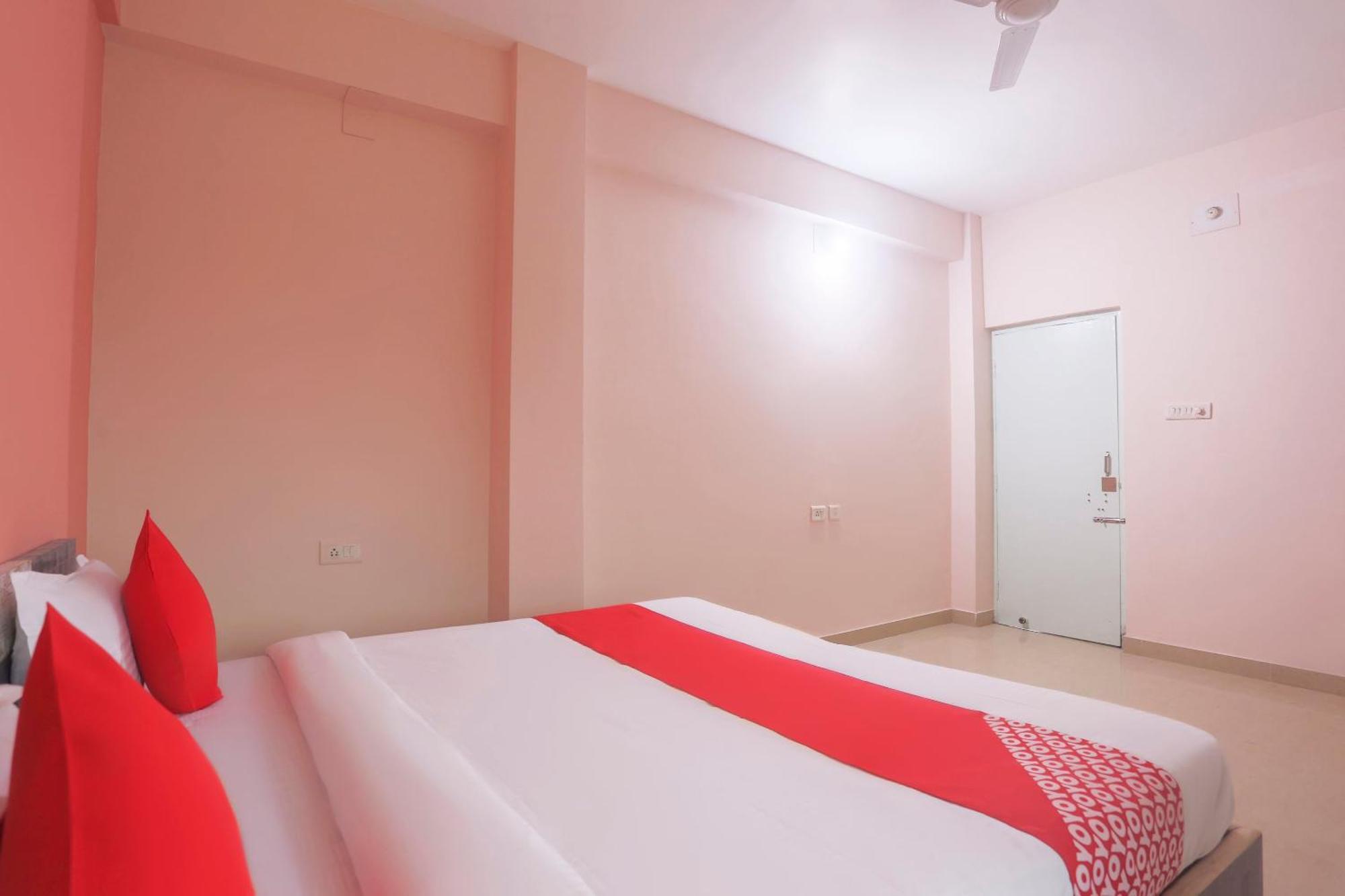 Super Hotel O Avigna Residency Bhuvanesvar Kültér fotó